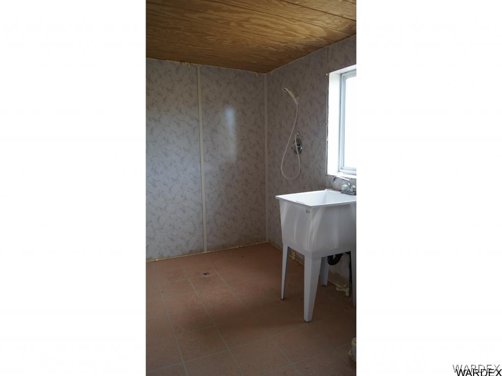 6955 South Windmill Ranch Road Kingman, AZ 86401 - Photo 20 of 33 Handicap Bathroom View 2