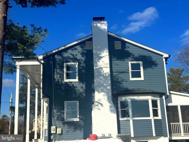 $915,000 | 21611 Slidell Road, Boyds, MD 20841