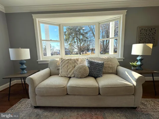 $915,000 | 21611 Slidell Road, Boyds, MD 20841