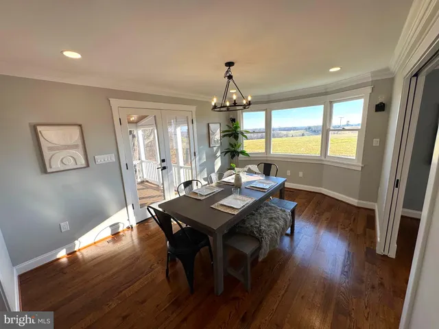 $915,000 | 21611 Slidell Road, Boyds, MD 20841