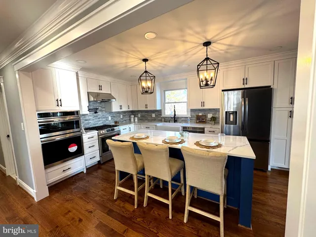 $915,000 | 21611 Slidell Road, Boyds, MD 20841