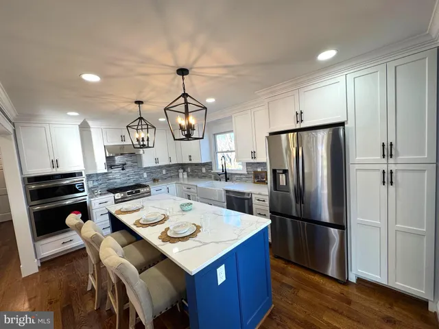 $915,000 | 21611 Slidell Road, Boyds, MD 20841