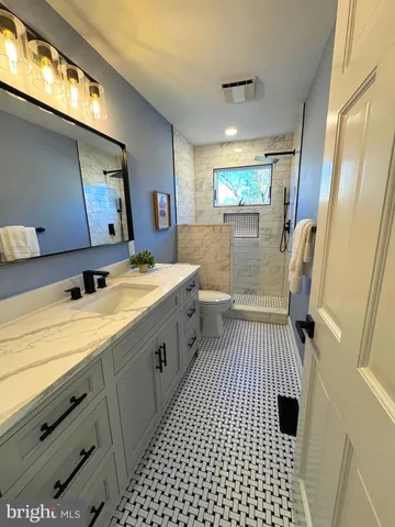 $915,000 | 21611 Slidell Road, Boyds, MD 20841