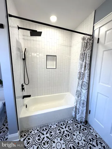 $915,000 | 21611 Slidell Road, Boyds, MD 20841