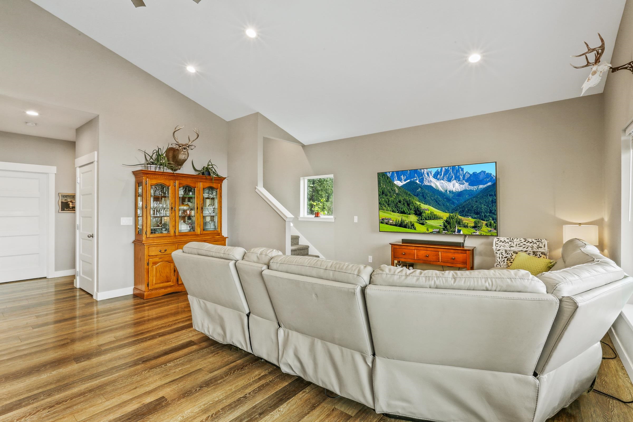 12611 East Big Meadows Road Chattaroy, WA 99003 - Photo 12 of 38
