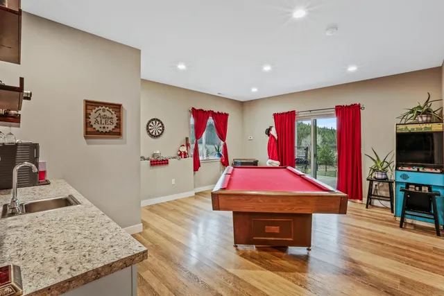 $775,000 | 12611 East Big Meadows Road, Chattaroy, WA 99003