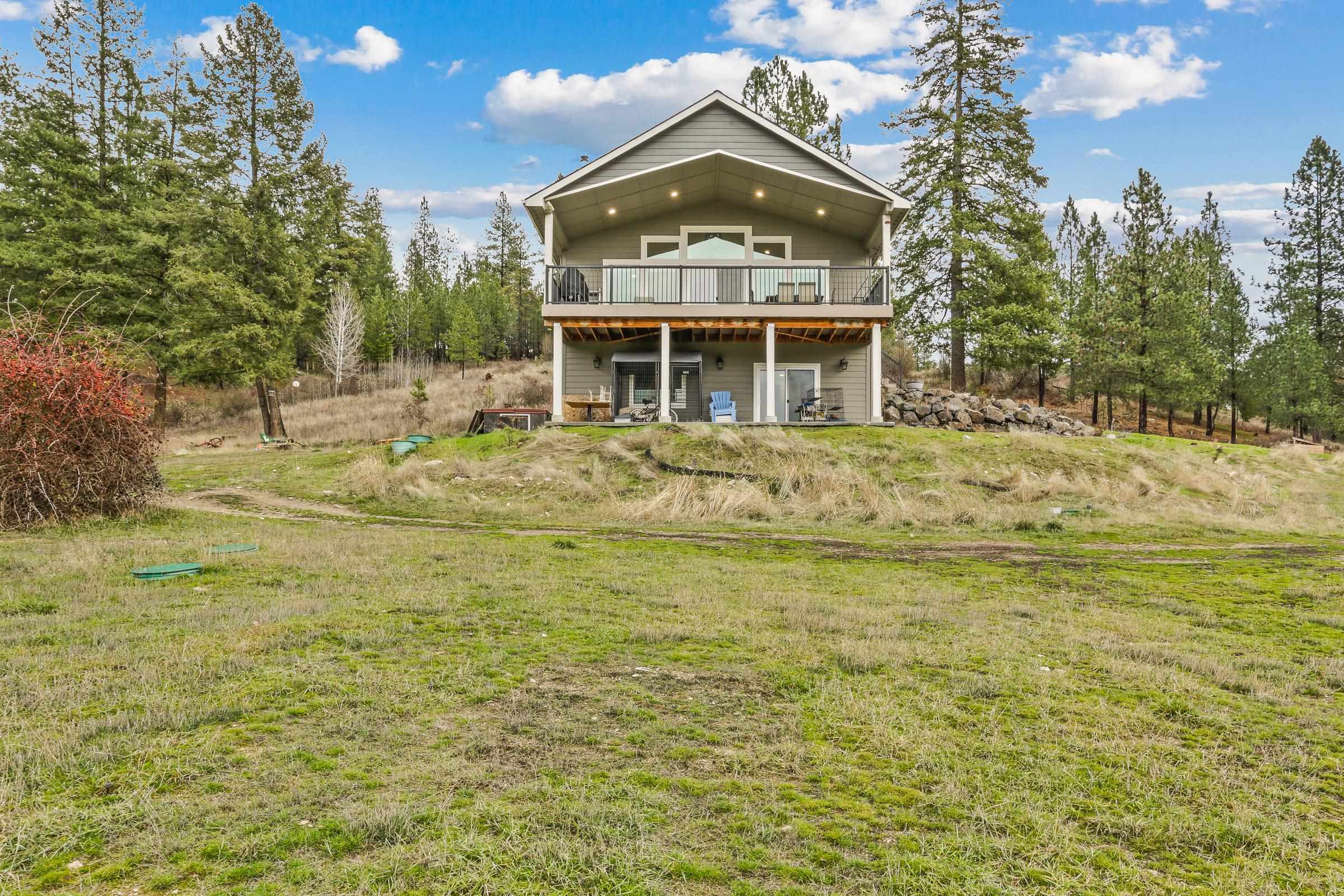 12611 East Big Meadows Road Chattaroy, WA 99003 - Photo 3 of 38