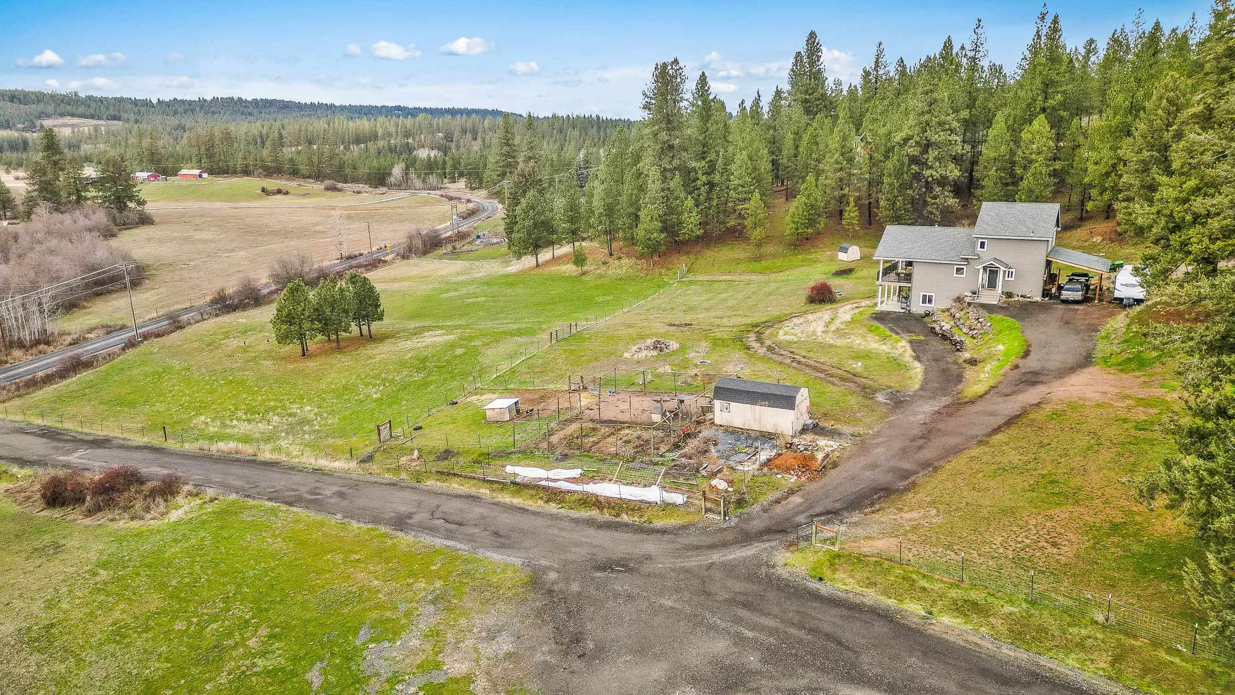 12611 East Big Meadows Road Chattaroy, WA 99003 - Photo 35 of 38