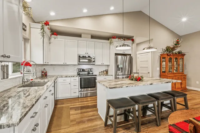 $775,000 | 12611 East Big Meadows Road, Chattaroy, WA 99003