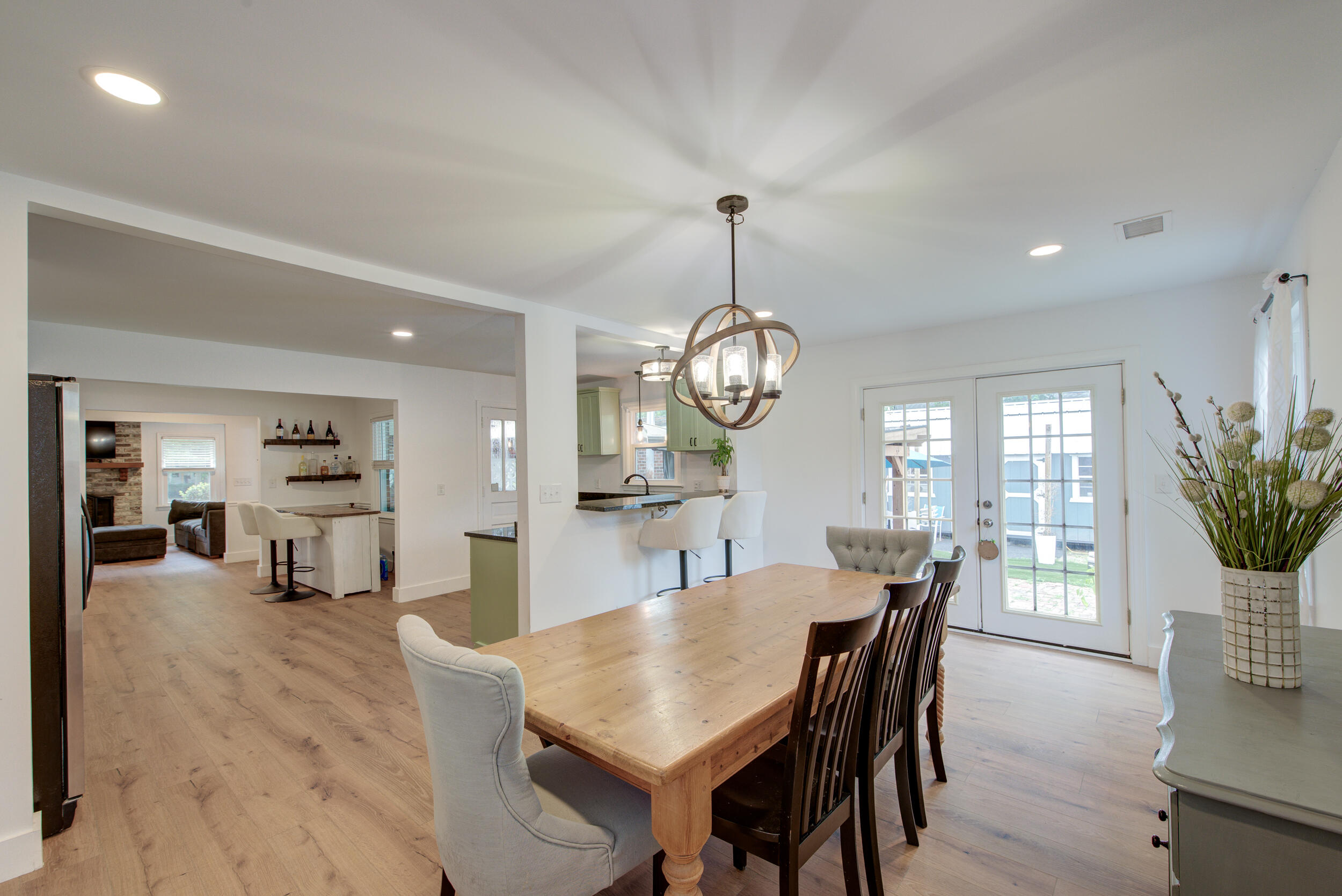 843 Trent Street Charleston, SC 29414 - Photo 5 of 49