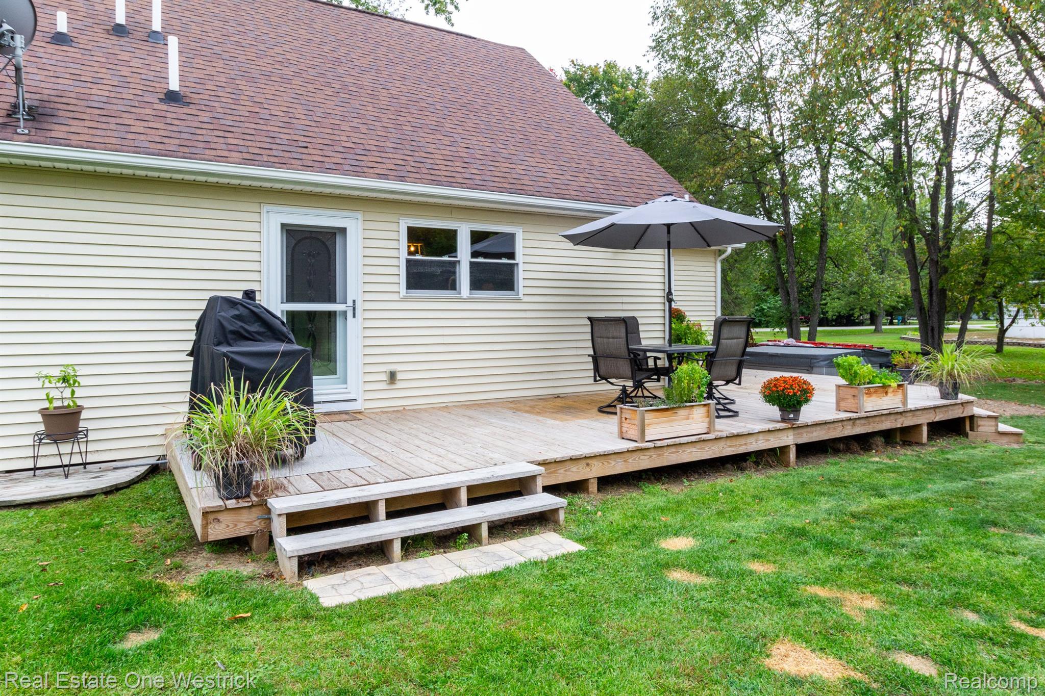 8721 Stone Road Algonac, MI 48001 - Photo 51 of 61 Gallery Image 51