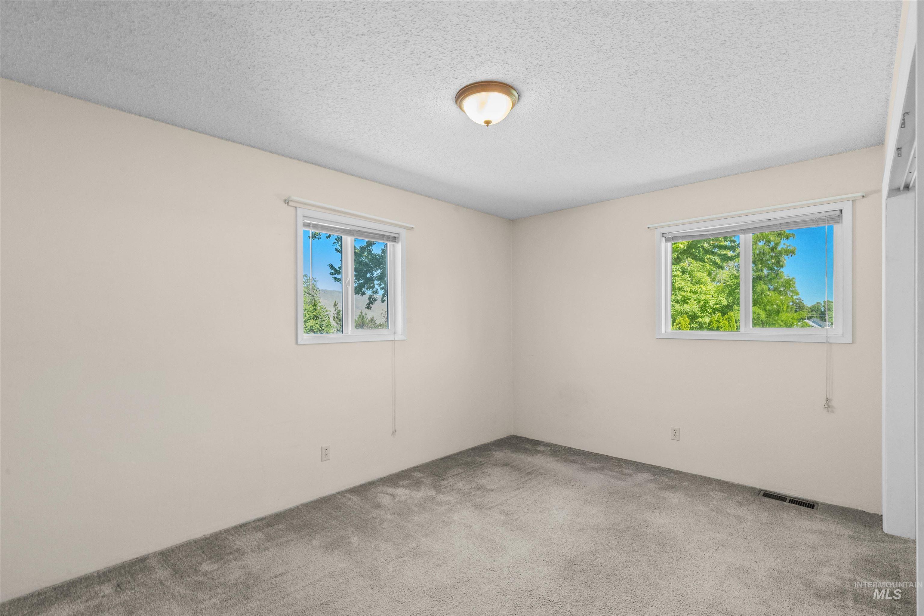 1301 Boston Street Clarkston, WA 99403 - Photo 13 of 48