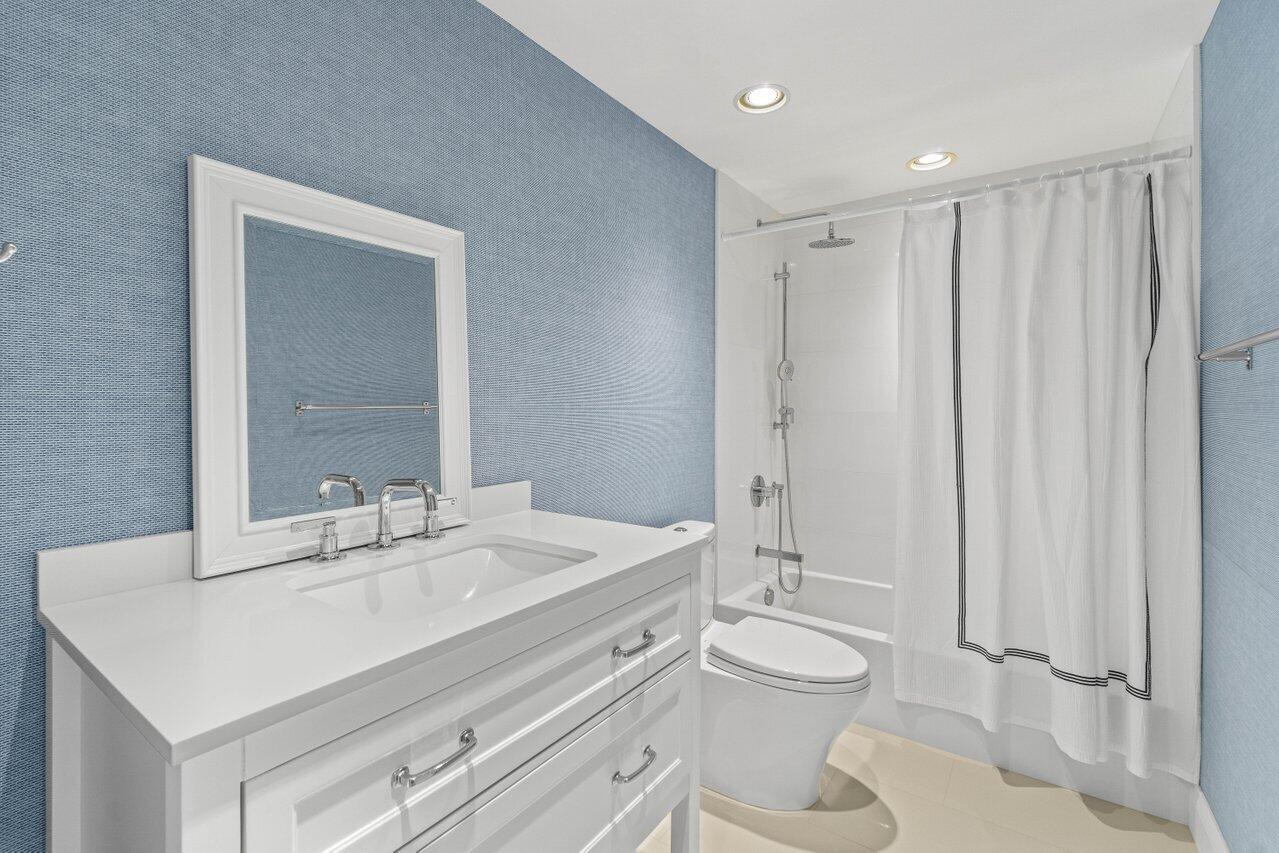 5900 Old Ocean Boulevard, Unit A10 Ocean Ridge, FL 33435 - Photo 20 of 26 021-5900OldOceanBoulevard-A10-OceanRidge