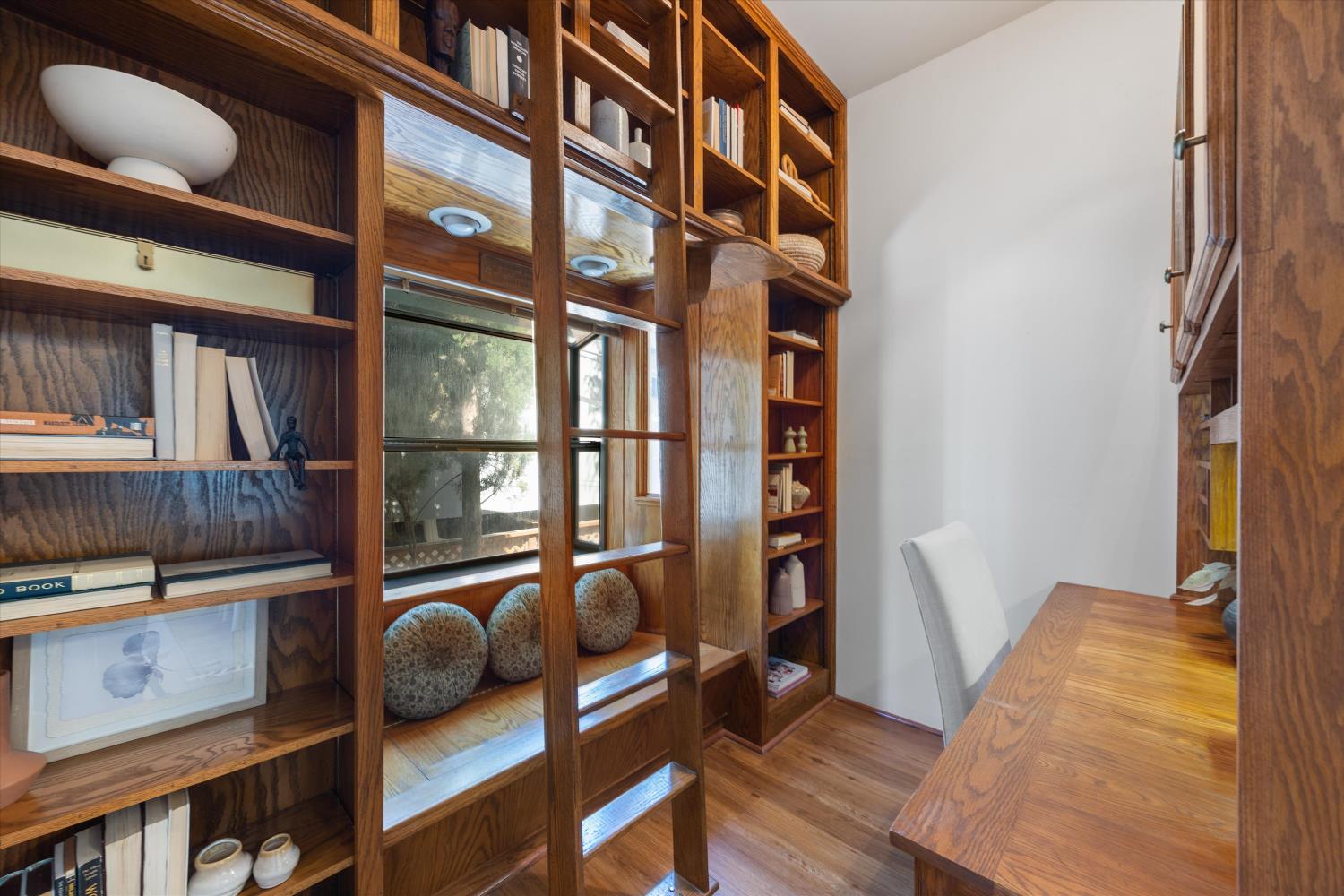 714 18th Street Sacramento, CA 95811 - Photo 12 of 43