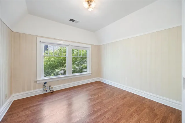 a view of empty room