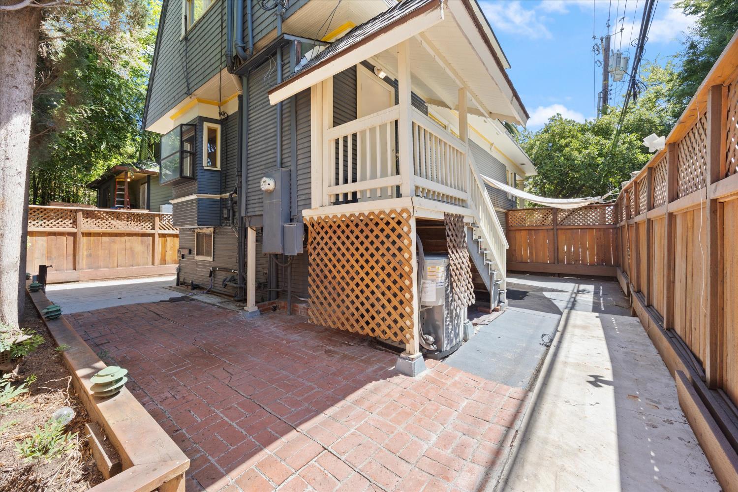 714 18th Street Sacramento, CA 95811 - Photo 39 of 43 a view of a house with wooden fence