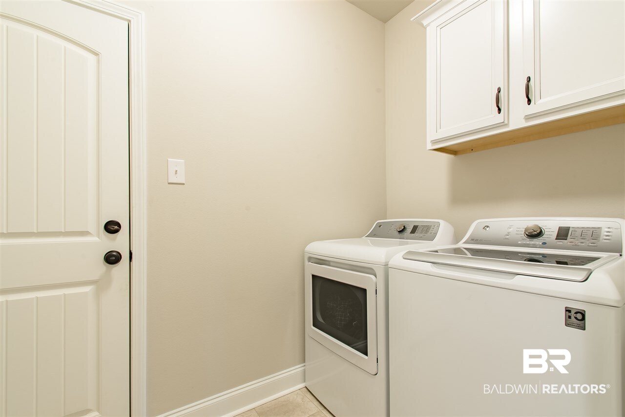 21238 Merlot Loop Silverhill, AL 36576 - Photo 19 of 23 Laundry