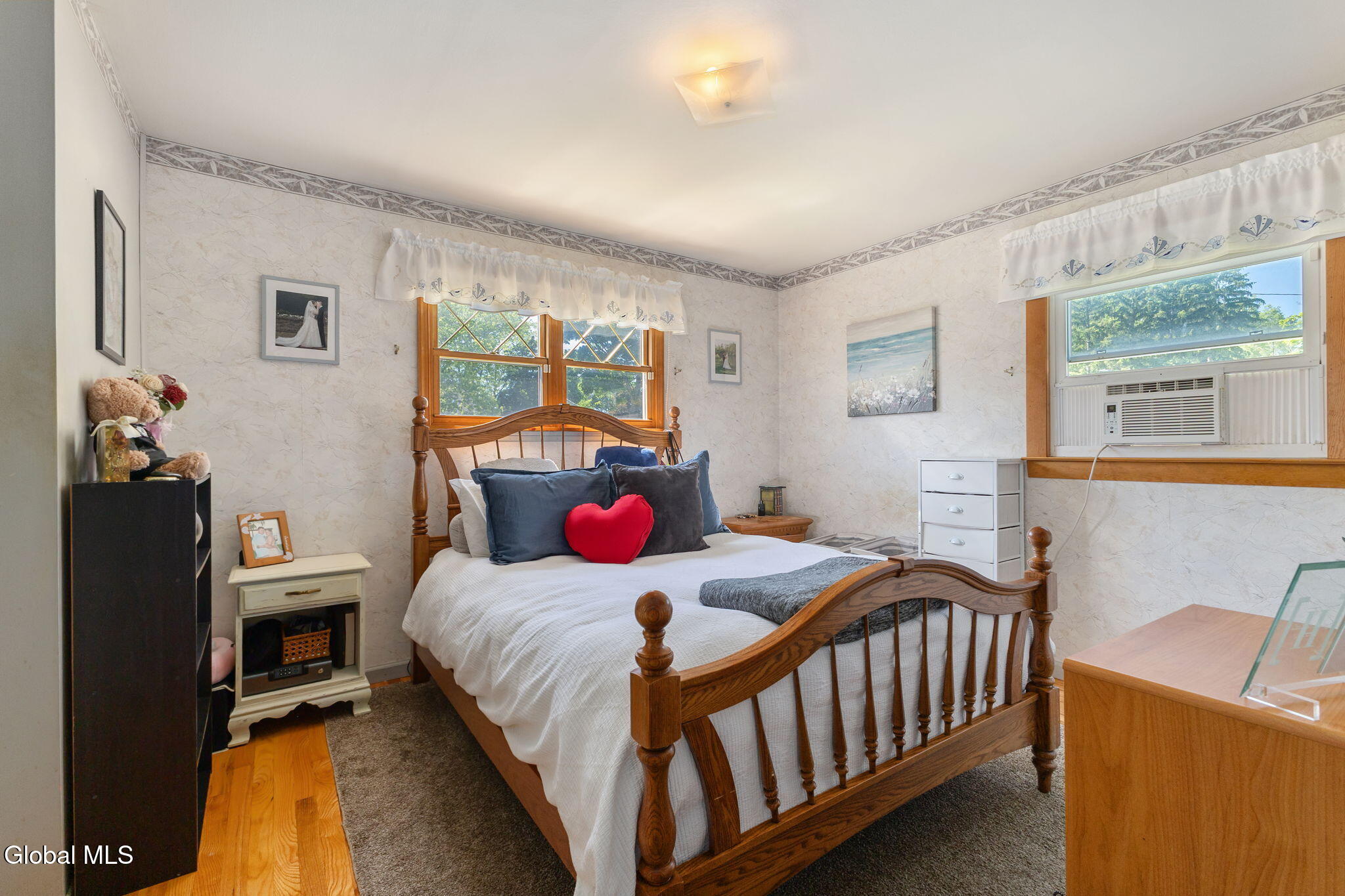 10 Tanglewood Road Colonie, NY 12205 - Photo 13 of 44 16-10TanglewoodRd_16