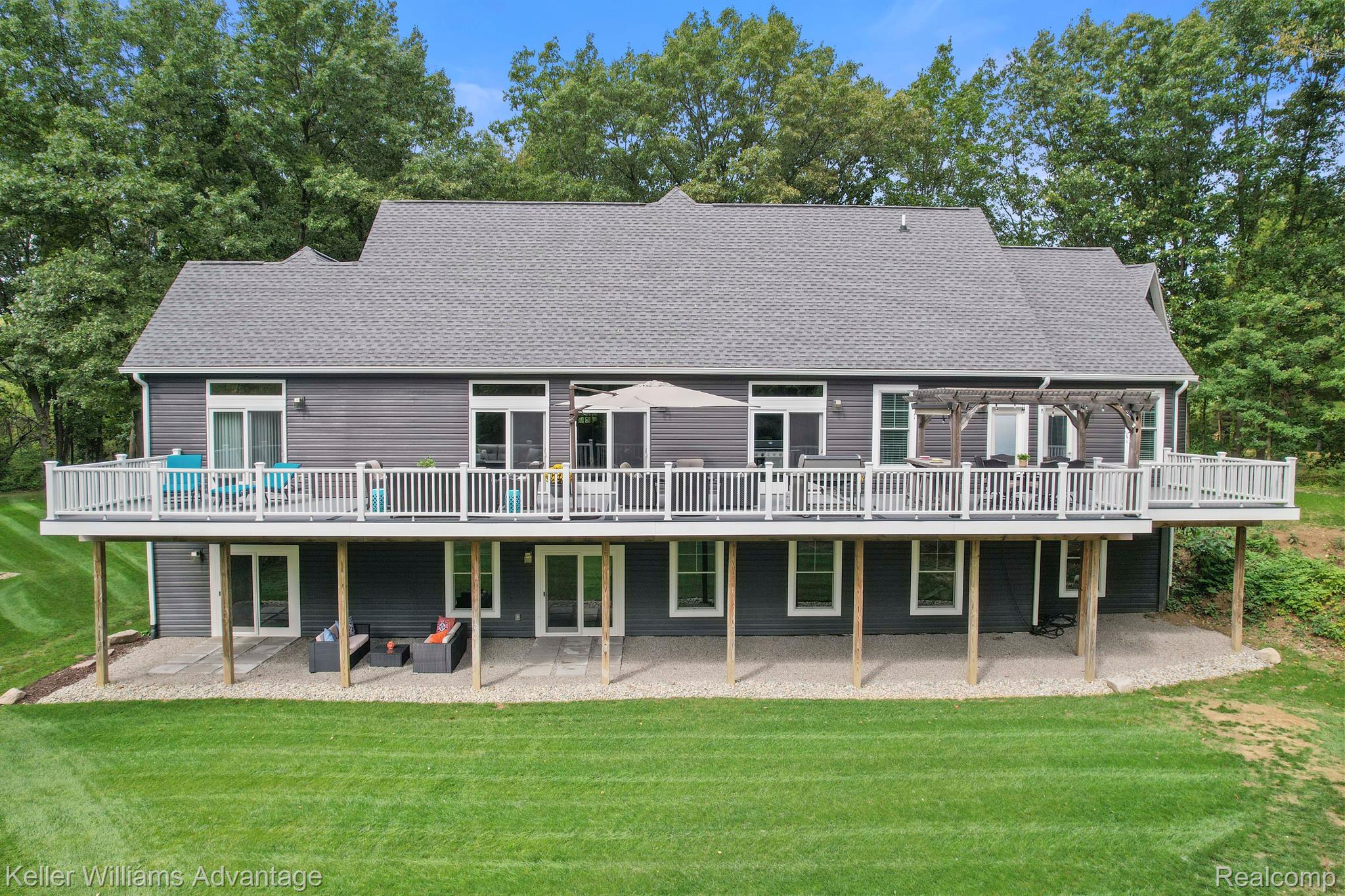 1013 East Marr Road Howell, MI 48855 - Photo 3 of 96 Expansive Deck