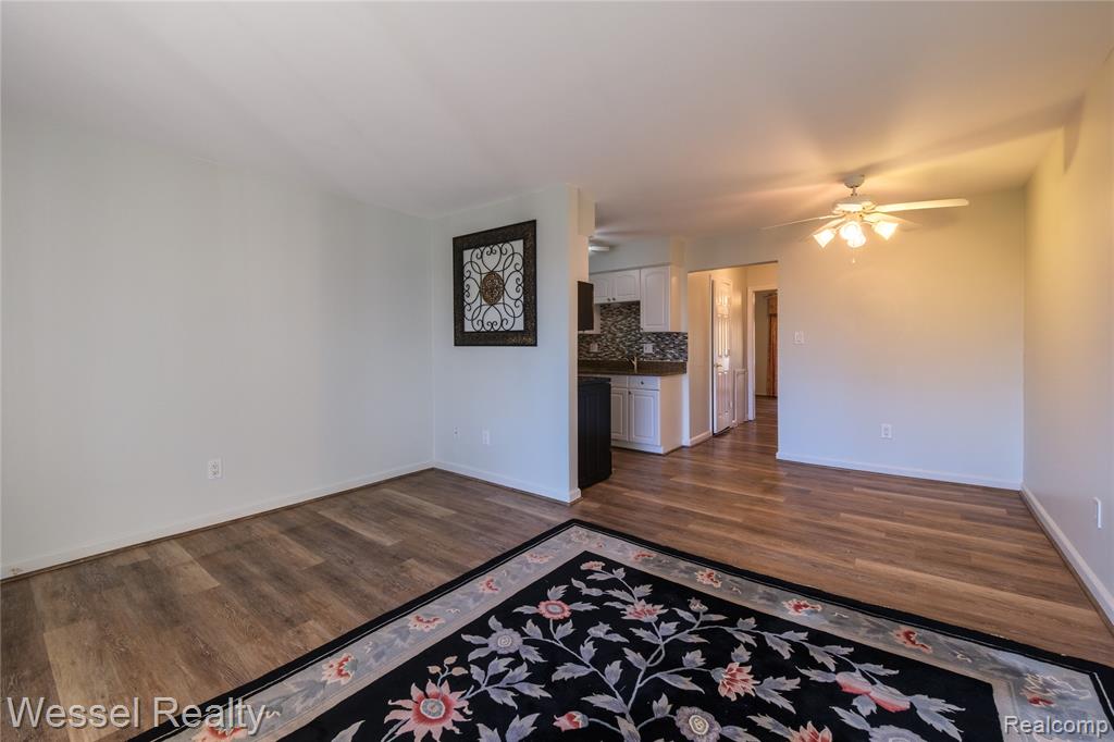 419 Prospect Street, Unit 203 Romeo, MI 48065 - Photo 5 of 15