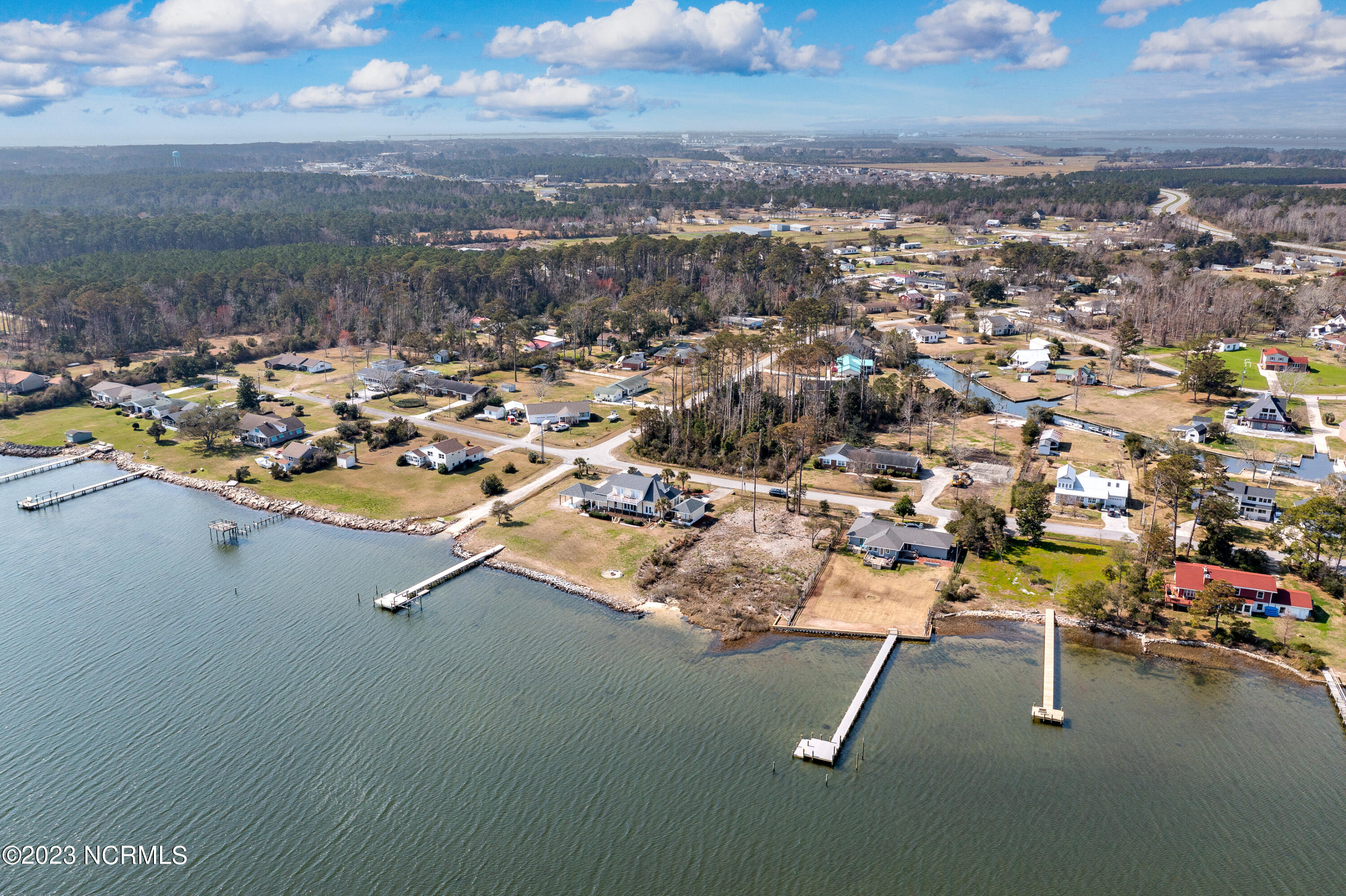 269 Shell Landing Road Beaufort, NC 28516 - Photo 11 of 17 Shell Landing Neighborhood View