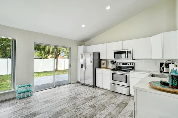$3,350 | 8467 Dynasty Drive, Boca Raton, FL 33433