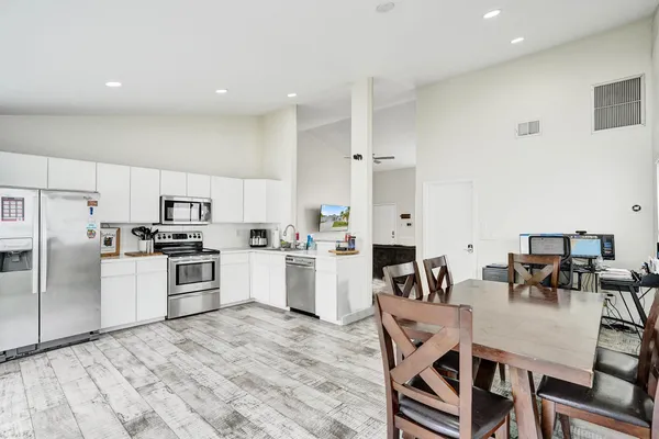 $3,350 | 8467 Dynasty Drive, Boca Raton, FL 33433