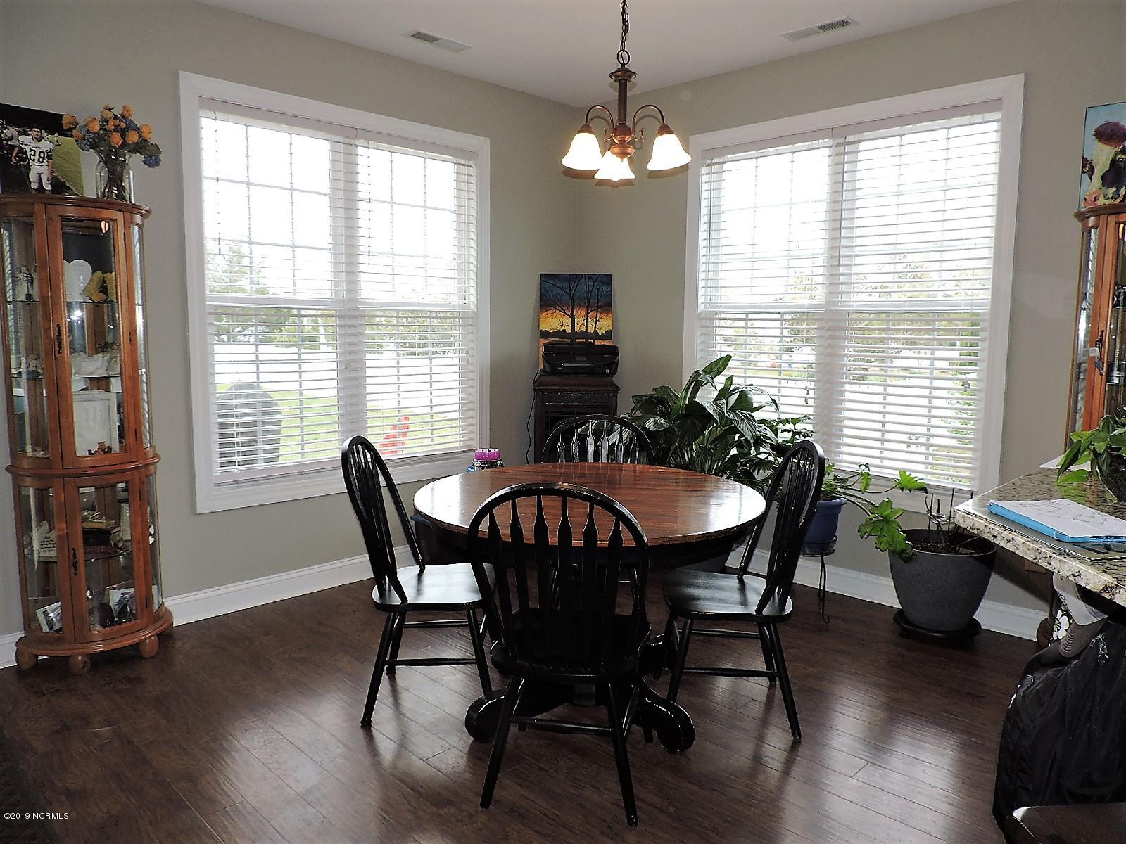 108 Holland Farm Road Cedar Point, NC 28584 - Photo 10 of 27 10 Dining room