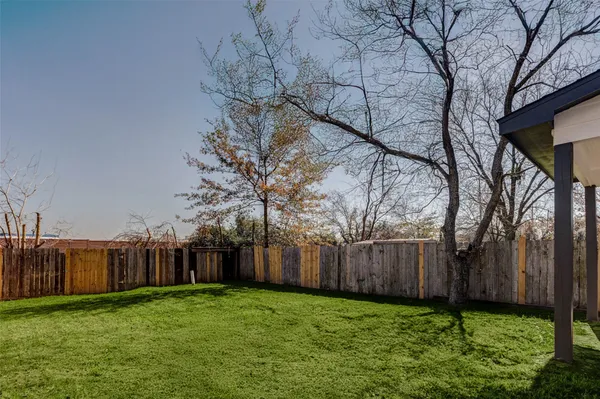 $1,900 | 4834 Hollow Hook Road, Unit A, Houston, TX 77041