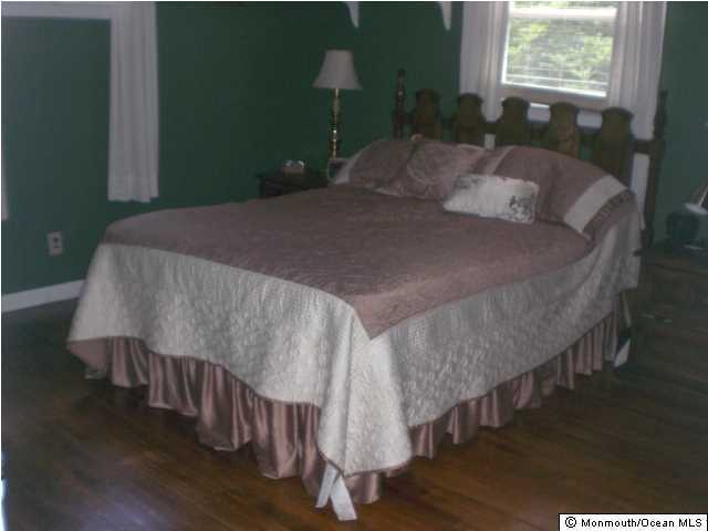 99 Tindall Road Middletown, NJ 07748 - Photo 17 of 20 Additional Photo