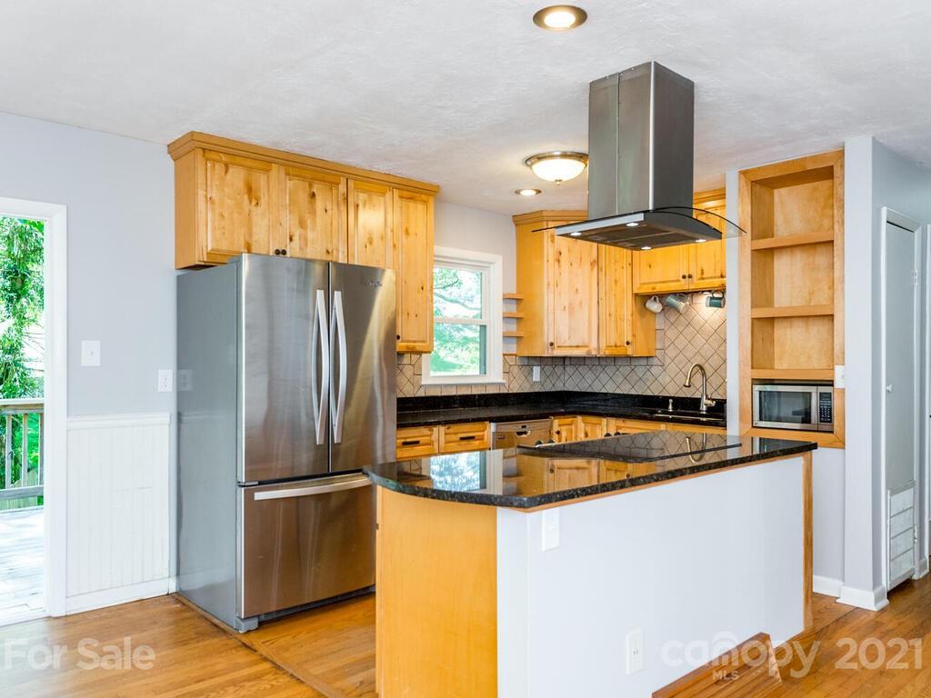 34 Rash Road Asheville, NC 28806 - Photo 9 of 36 Gallery Image 9