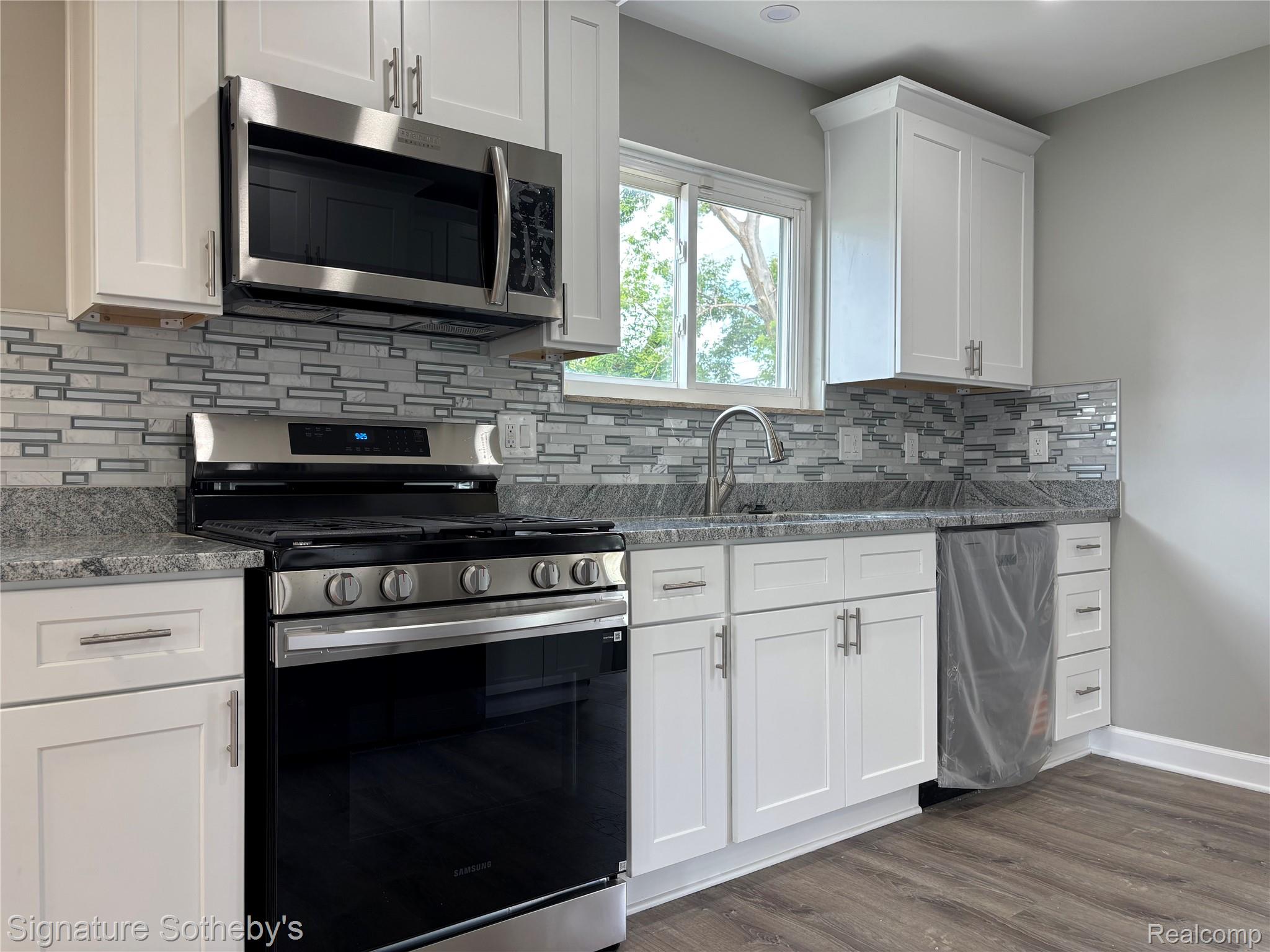3170 Southfield Road Dearborn, MI 48124 - Photo 6 of 15 IMG_5497.jpg