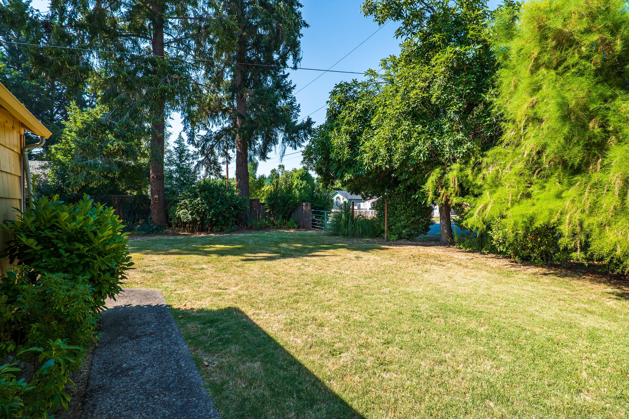 2185 Lower River Road Grants Pass, OR 97526 - Photo 42 of 46 2185SWLowerRiverRd-042