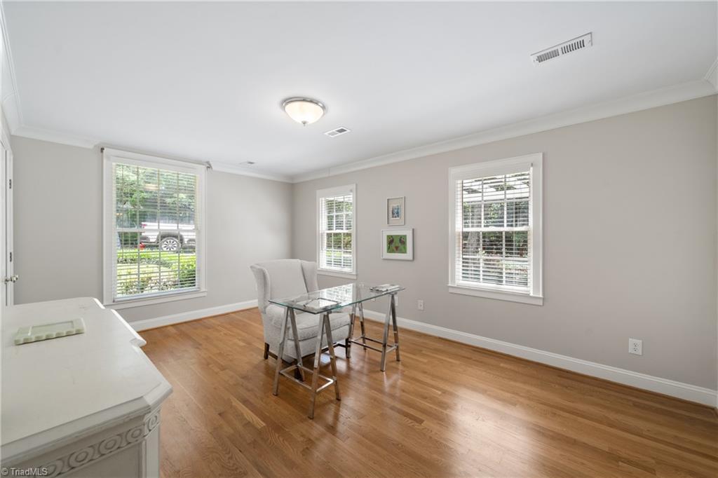 521 Buckingham Road Winston-Salem, NC 27104 - Photo 37 of 50