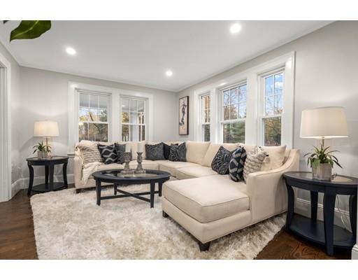 27 Hinckley Road Newton, MA 02468 - Photo 7 of 36