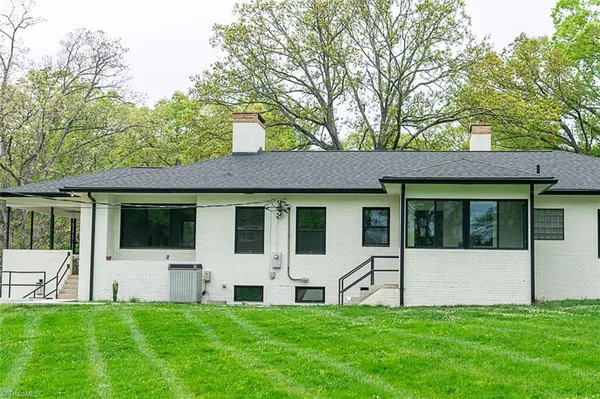 $549,000 | 109 Grace Street, Mount Airy, NC 27030