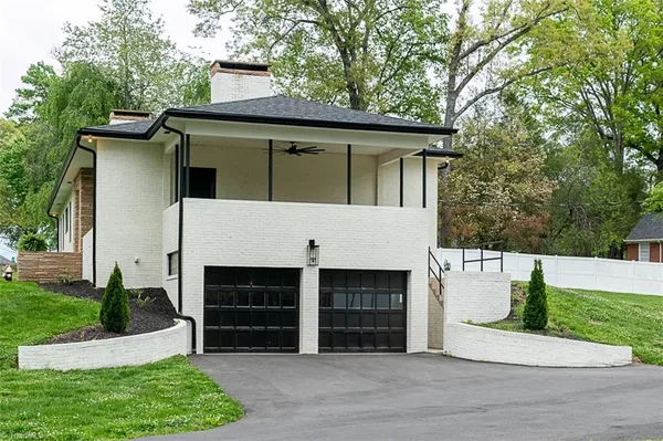 $549,000 | 109 Grace Street, Mount Airy, NC 27030