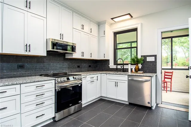 $549,000 | 109 Grace Street, Mount Airy, NC 27030