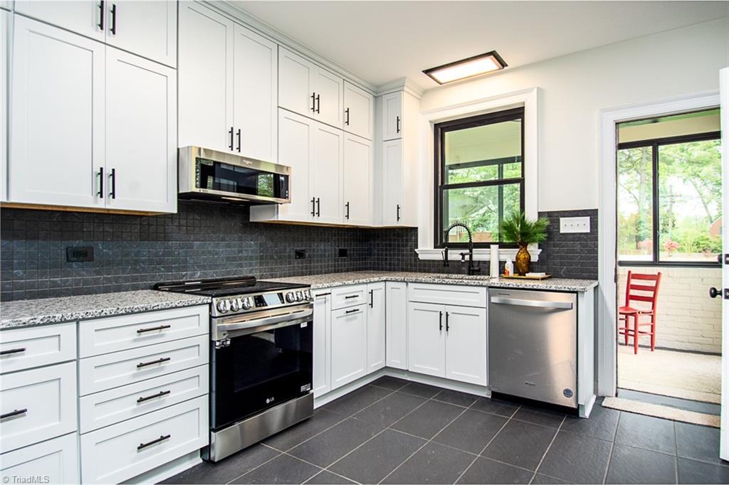 109 Grace Street Mount Airy, NC 27030 - Photo 10 of 27 Kitchen to Winter porch