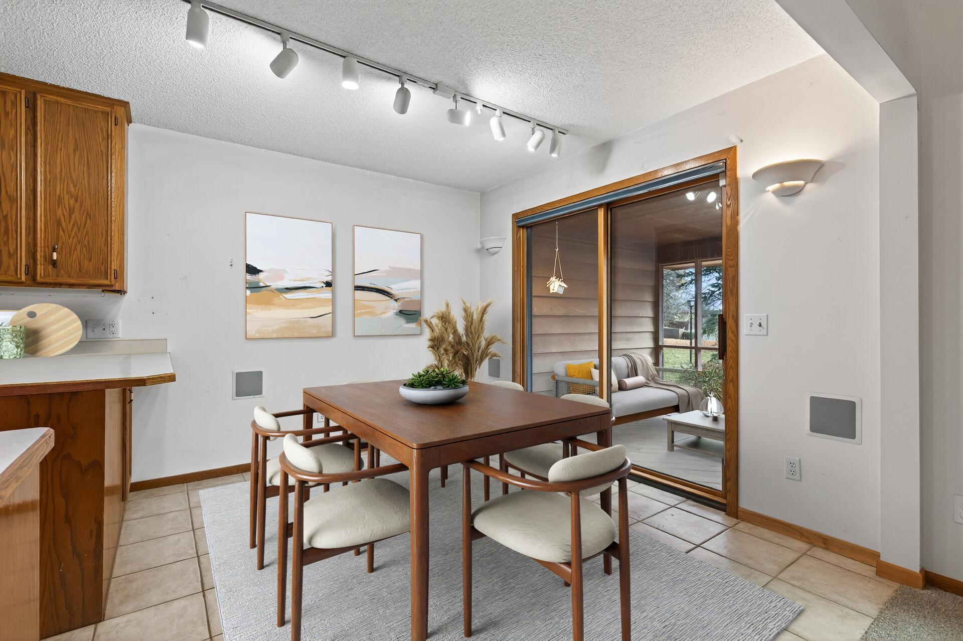 5357 Upper 147th Street West Apple Valley, MN 55124 - Photo 8 of 34