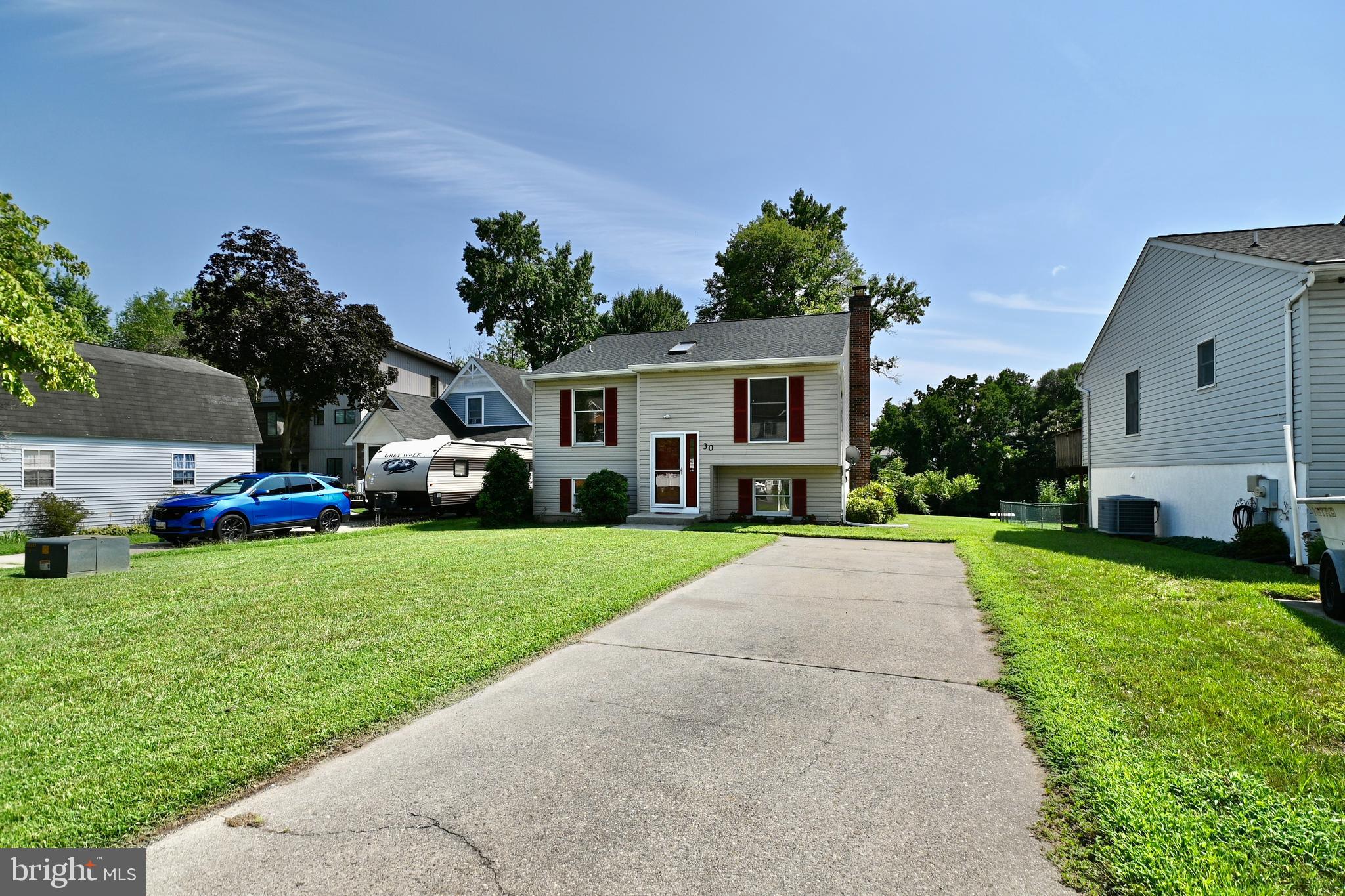 30 Johnson Road Pasadena, MD 21122 - Photo 3 of 51