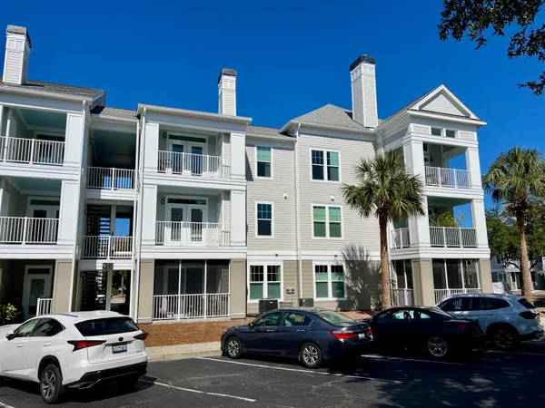 $1,750 | 130 River Landing Drive, Unit 9312, Daniel Island, SC 29492