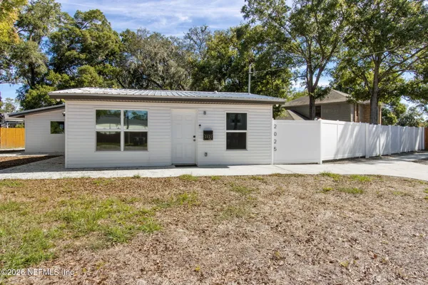 $445,000 | 2025 Art Museum Drive, Jacksonville, FL 32207