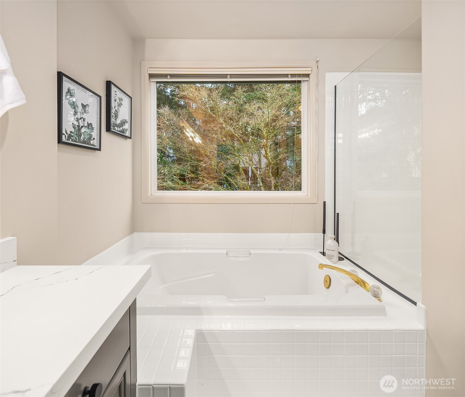 19711 89th Place Northeast Bothell, WA 98011 - Photo 29 of 40