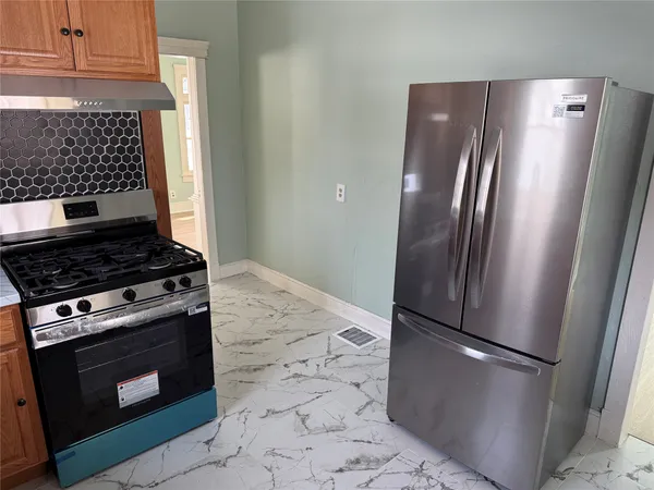 $170,000 | 180 Hudson Street, Johnson City, NY 13790