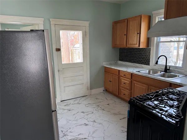 $170,000 | 180 Hudson Street, Johnson City, NY 13790