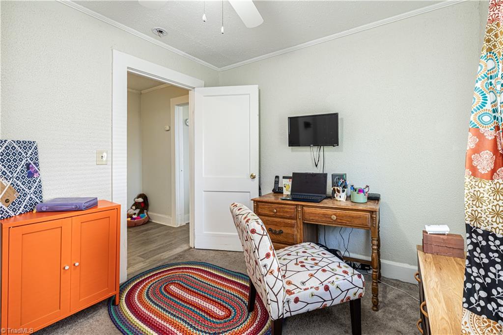 1602 Larkin Street High Point, NC 27262 - Photo 20 of 33