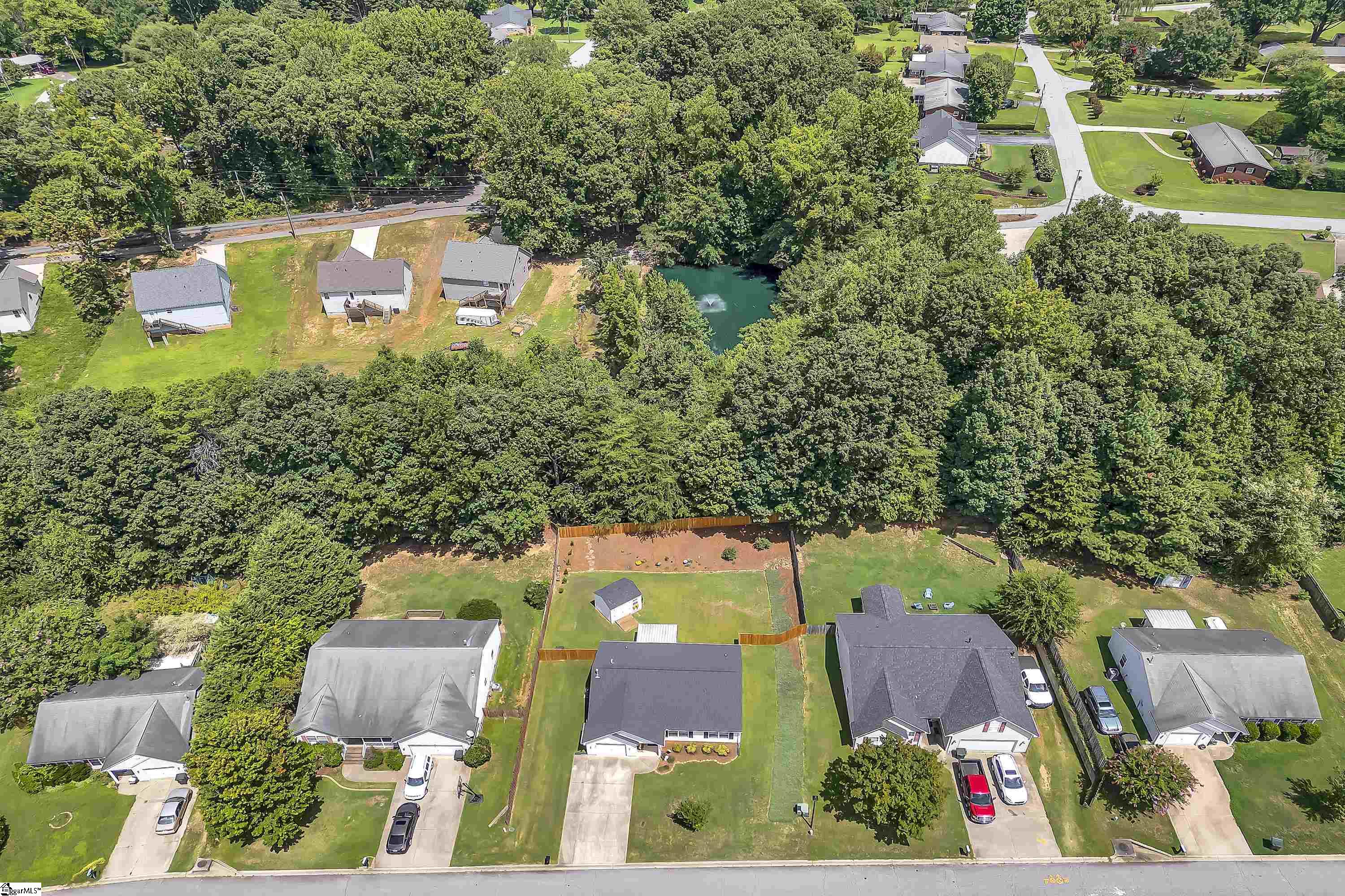 204 Rivers Edge Drive Easley, SC 29642 - Photo 27 of 33 Gallery Image 27