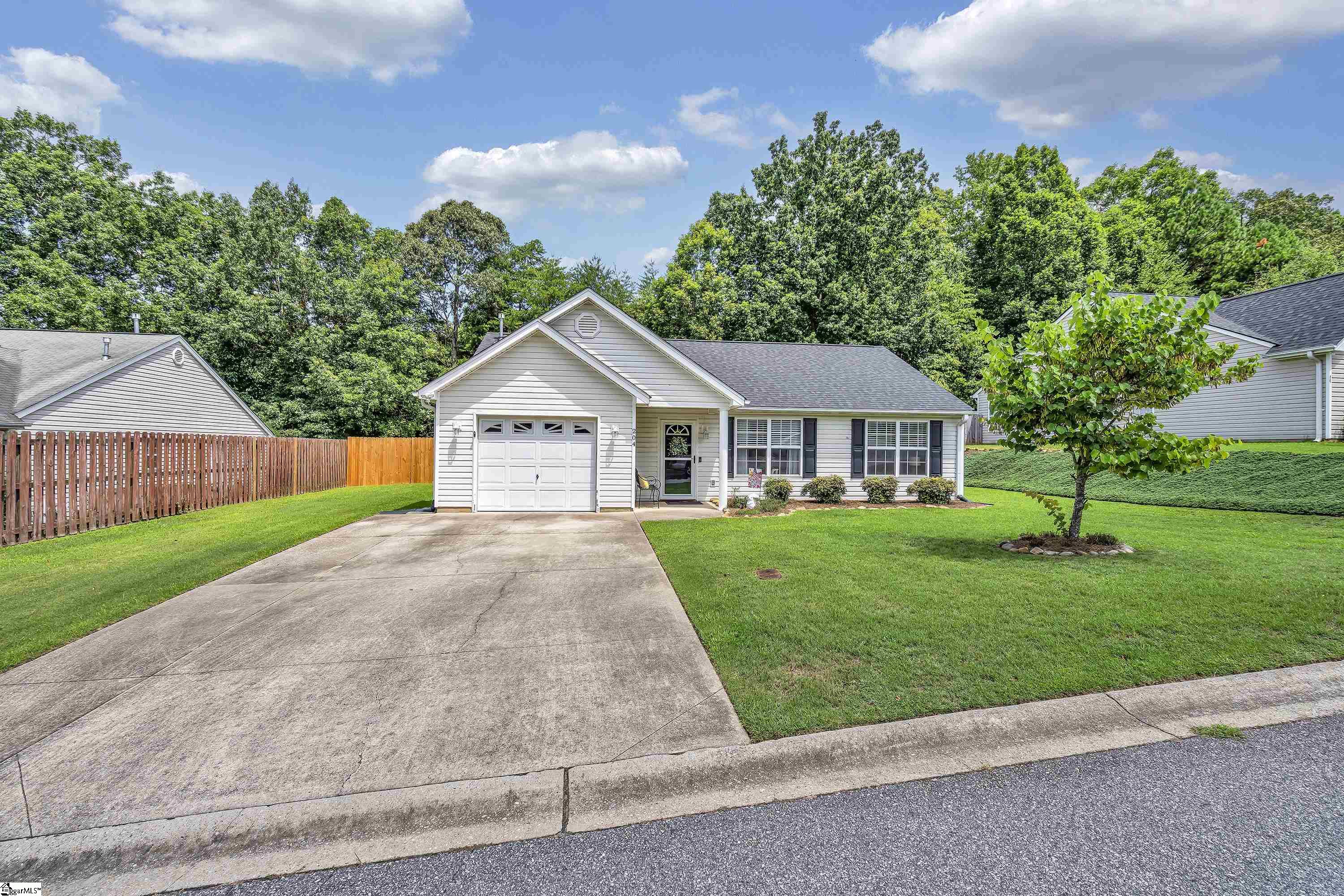 204 Rivers Edge Drive Easley, SC 29642 - Photo 29 of 33 Gallery Image 29