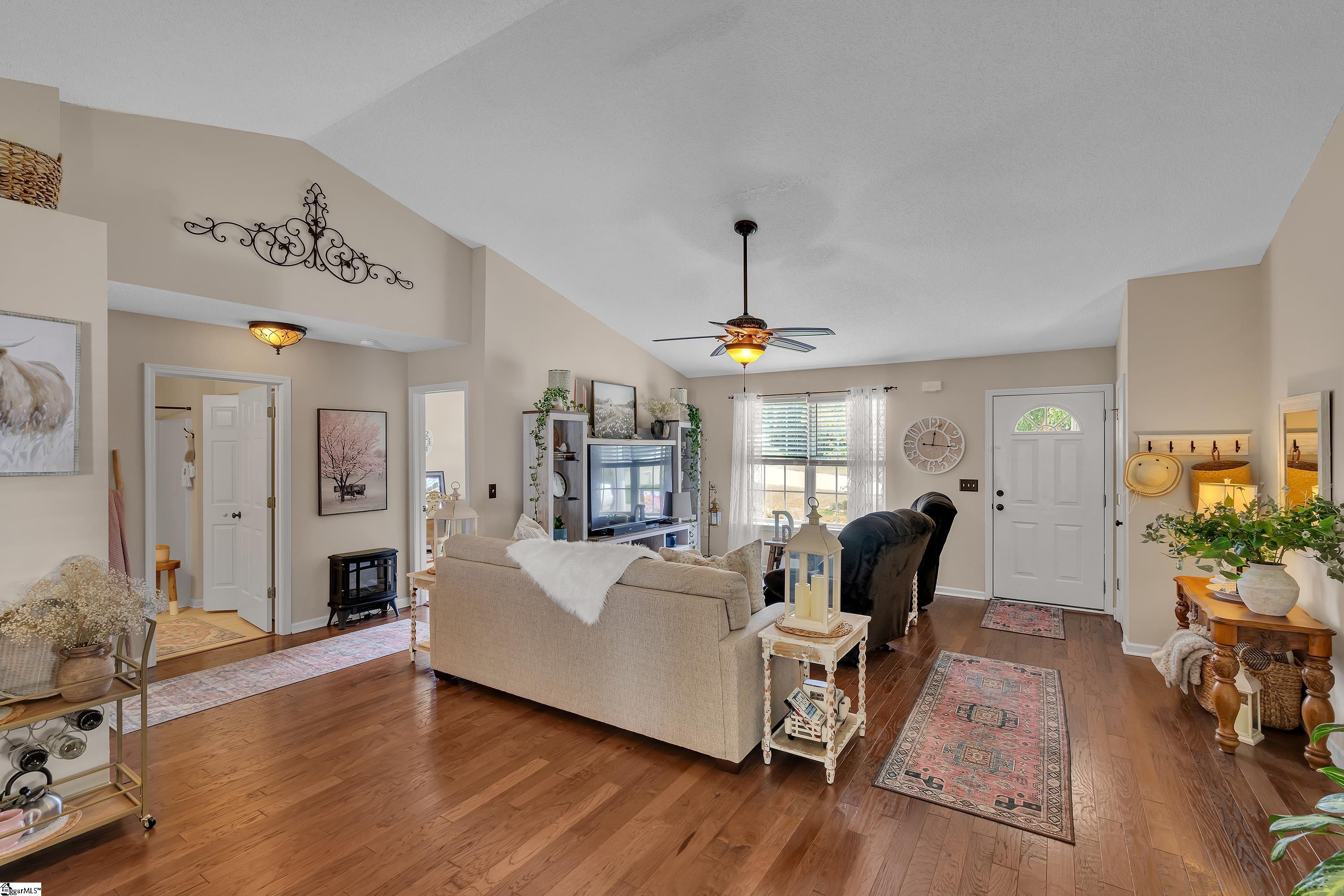204 Rivers Edge Drive Easley, SC 29642 - Photo 5 of 33 Gallery Image 5